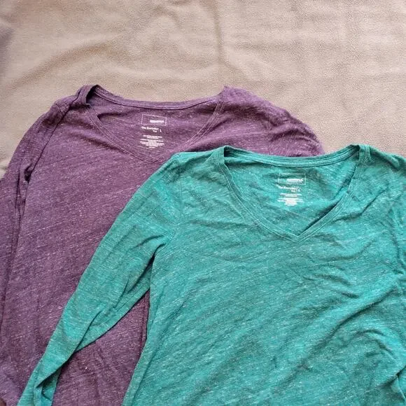 KOHLS SONOMA Shirt Womens Large Vneck Long Sleeve Green Purple Curved Hem 2PC - Picture 2 of 13